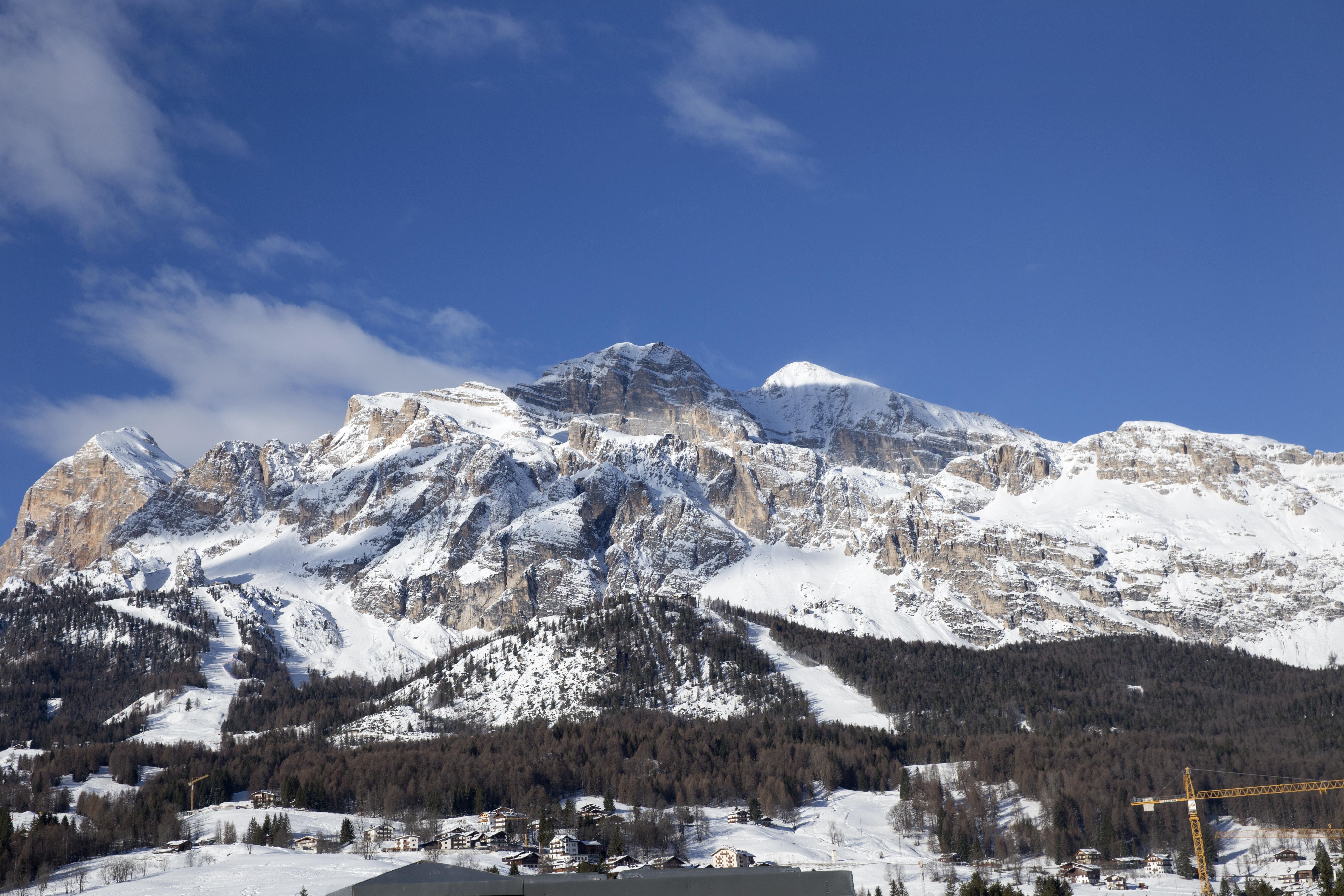 Grand Hotel Savoia Cortina D'Ampezzo, A Radisson Collection Hotel Bagian luar foto